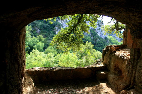 Paysage troglodite