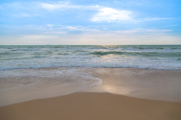 Fototapeta na wymiar Sand wave at the beach