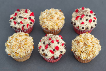 Cupcake Nuts & Caramel and Red Velvet
