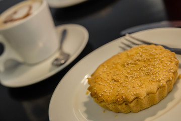 café