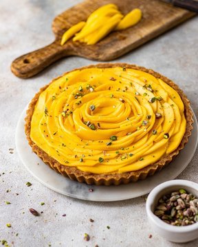 Tasty Yummy Mango Custard Tart