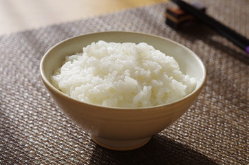 炊き立ての白いご飯