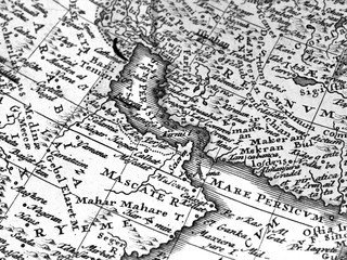 アンティークの世界地図　ペルシャ湾とホルムズ海峡