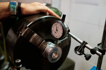 Dial Indicator Gauge, Multi-Revolution, workshop