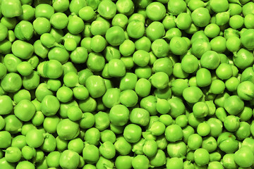 Fresh green peas