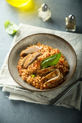 Pasta with chicken, tomato and fresh basil