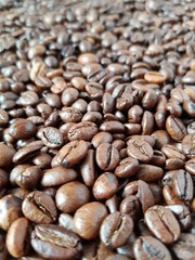 Coffee beans lie on the table