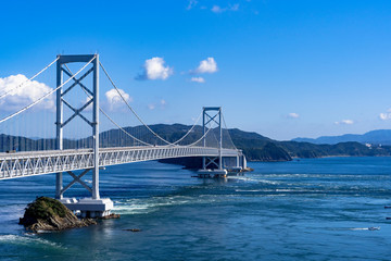 鳴門海峡の大鳴門橋