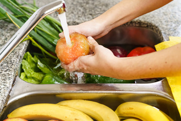 Cleaning of fruits and vegetables by coronavirus