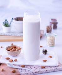 Mandelmilch