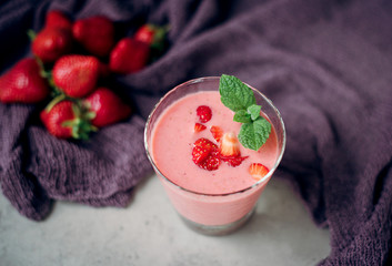 strawberry smoothie with mint