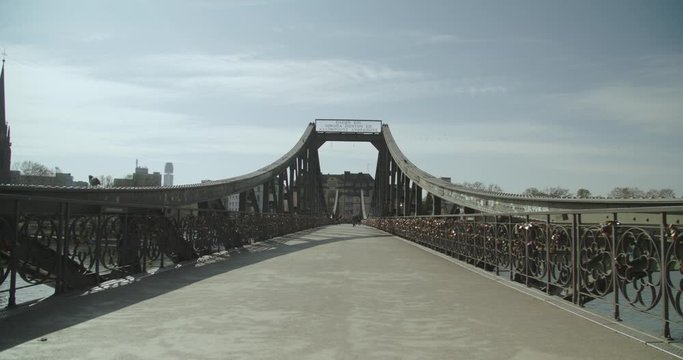 Eiserner Steg Bridge Frankfurt with Vanishing Point