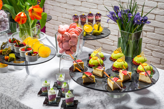 Candy bar, delicious fruit desserts in a restaurant