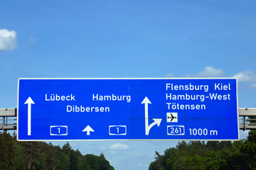 autobahnschild Lübeck, 1, A1, A 1, Hamburg, Dibbersen, Flensburg, Kiel, Tötensen,...
