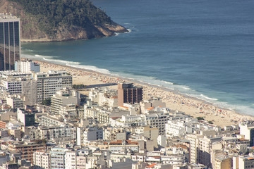 Obraz premium copacabana beach seen from the top of the hill of the goats.