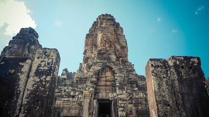 Fototapeta premium Close up look of monument from gateway