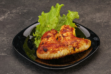 Roasted chicken wings with spices