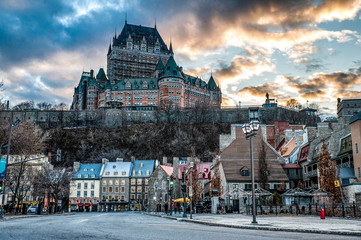 Naklejka premium Zachód słońca nad Quebec City