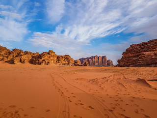 Fototapeta na wymiar wadi rum desert jordan