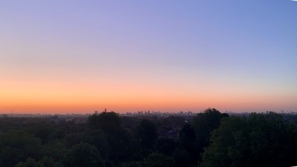 EARLY MORNING SUNRISE ACROSS LONDON