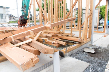 建物　解体工事