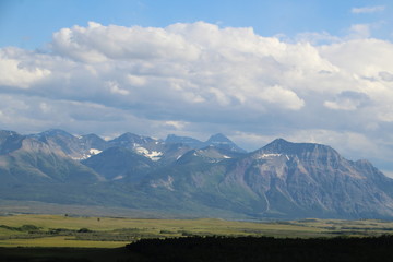 Obraz premium Clouds Over The Ridge, Waterton Lakes National Park, Alberta