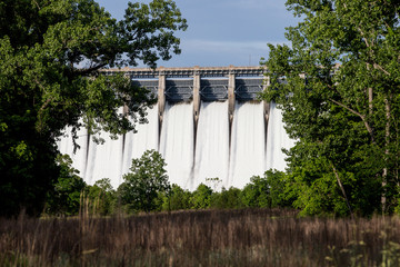 Bull Shoals Dam spillway releases May 2020