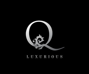 Q Letter Floral logo. Vintage silver majestic letter stamp for book design, weeding card, label, business card, Restaurant, Boutique, Hotel