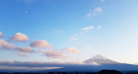 Picture of Mount Fuji at Lake Kawafuchiko, clear blue water, beautiful clouds and sunlight. And the golden sea, Lake kawaguchiko lakeside harbor, fresh skies in clear water