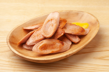 魚肉ソーセージのソテー