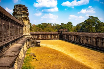 Fototapeta premium Piękny widok na świątynię Angkor Wat w Siem Reap w Kambodży.