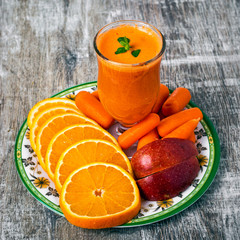 owoce, cytrusy, marchew, jabłko, pomarańcza, sok, witaminy, zdrowie pomarańczowy