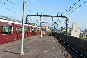  阪急岡町駅
タイトル変更 