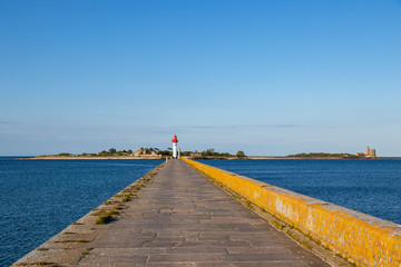 Obraz premium Phare de Saint-Vaast-la-Hougue in Saint-Vaast-la-Hougue 2