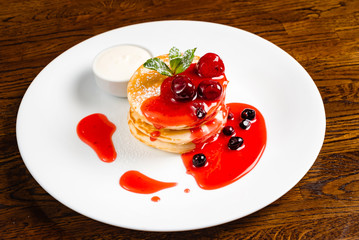 pancakes with berry sauce