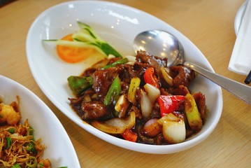 Beef served with black pepper.