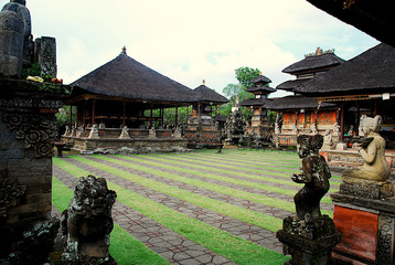 Tradycja Bali © Dariusz Dziuda