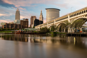 Fototapeta na wymiar Cleveland Ohio Skyline Cityscape Landscape