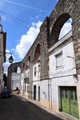 Fototapeta na wymiar Prata Aqueduct in Evora