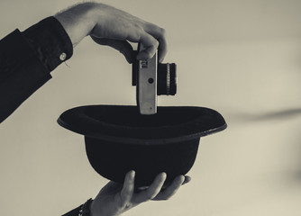 Camera from the hat © xavimesh