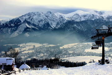 Zakopane na tle pięknych Tatr