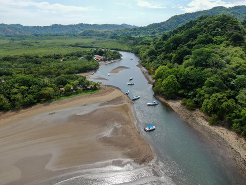 Playa Tambor in the Nicoya Peninsula is the best Tropical Costa Rica beach	
