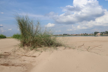 Dune de sable à Kratie, Cambodge	