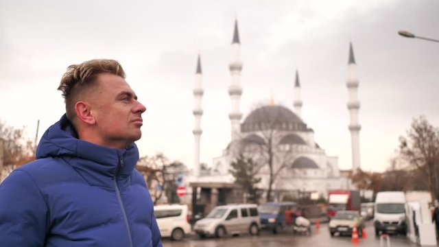 Tourist in the winter in Ankara.