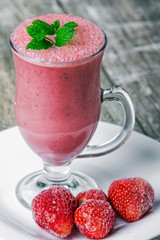 koktail truskawkowy, owoc, strawbery, drink, jogurt, deser, glases, koktail, mleczko, shake,...