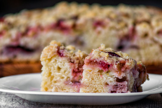 placek z rabarbarem i owocami, jedzenie, deser, posiłek, przepyszny, ciasta, dania, obiad, ciastka, pieczone, słodki, przekąska, owoc, lunch, pieczenia, ciasto, domowe, rabarbar, owoce, ucieraniec