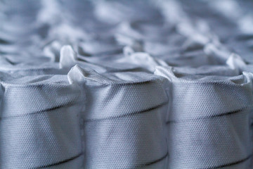 Independent mattress springs in spunbond. Pocket springs.