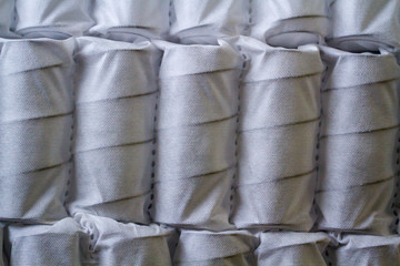 Independent mattress springs in spunbond. Pocket springs.
