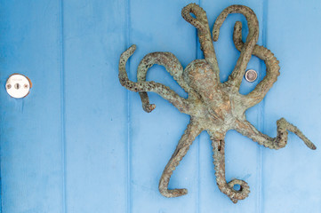 picaporte en forma de pulpo