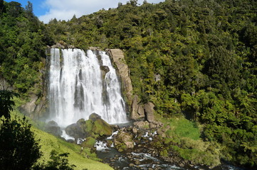 Fototapeta na wymiar Beautiful Marokopa Falls, New Zealand